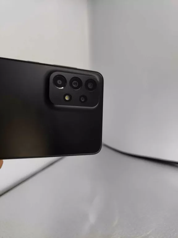 telefon-samsung-galaxy-a33-5g-opis-stan-uzywany