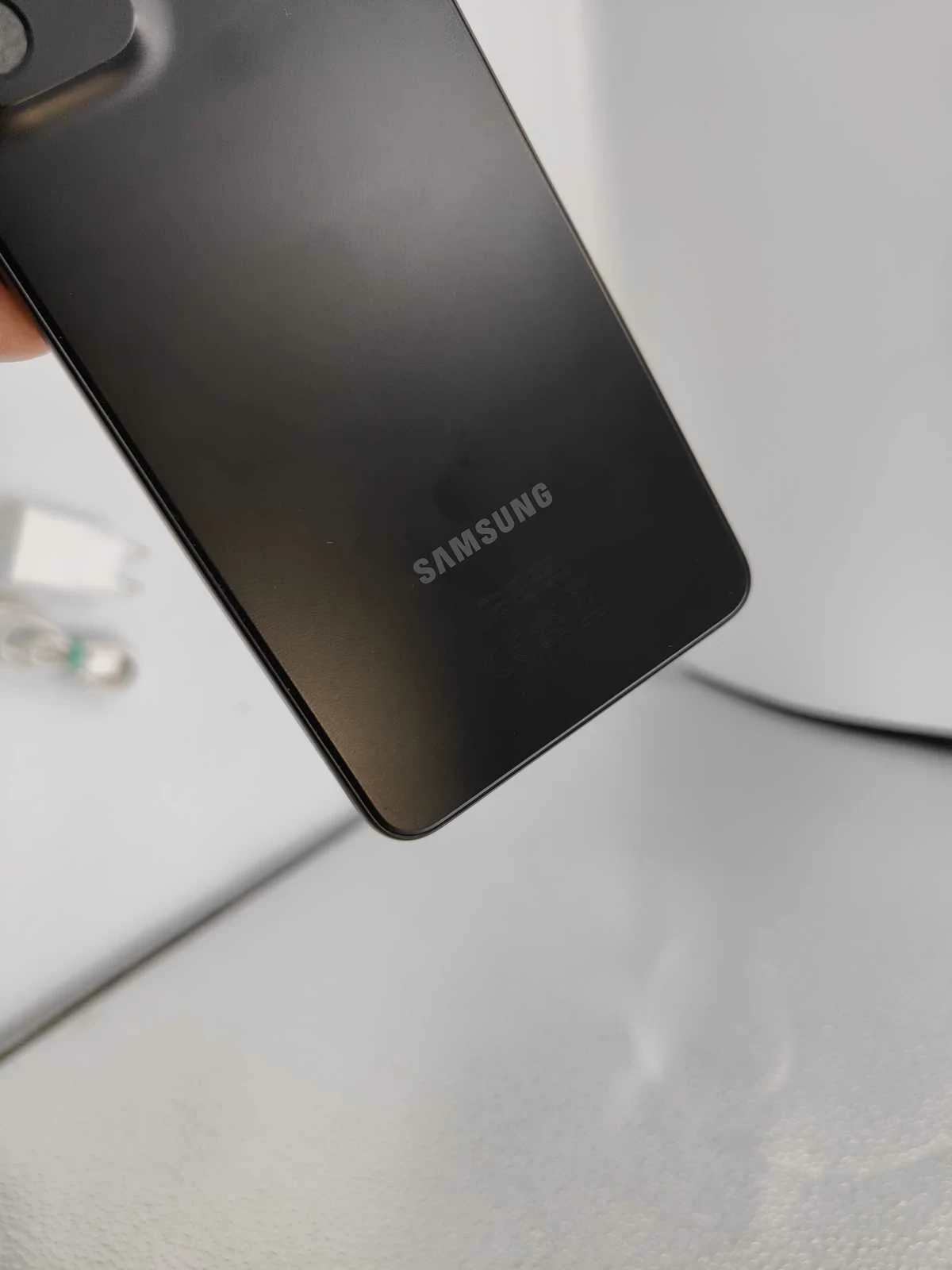 telefon-samsung-galaxy-a33-5g-opis-typ-smartfon