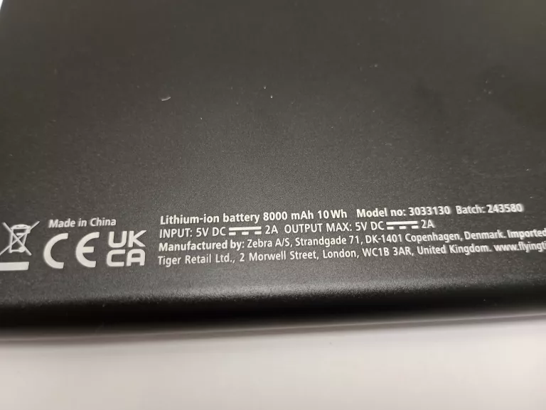 POWERBANK SOLARNY 8000 MAH LATARKA LED 2 PORTY