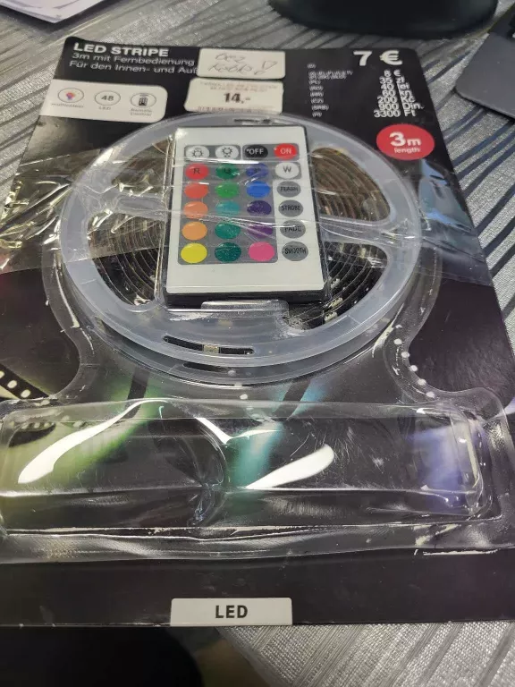 TAŚMA LED 3M Z PILOTEM 48 DIOD RGB PILOT
