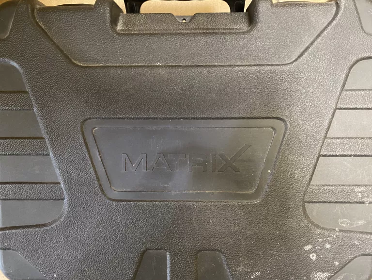MŁOT UDAROWY MATRIX EHD 900