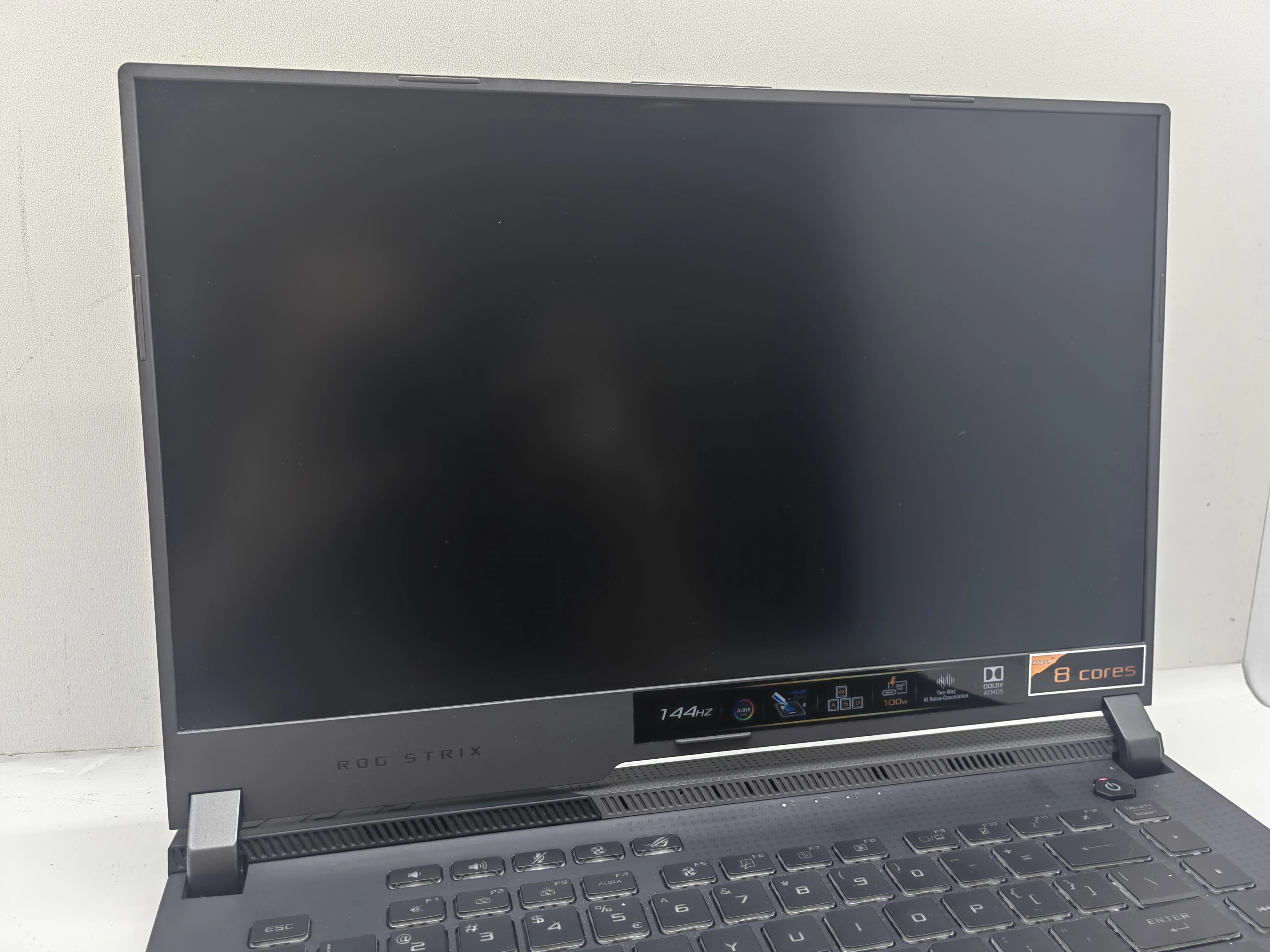 laptop-asus-rog-strix-g15-komplet-rozdzielczosc-px-1920-x-1080