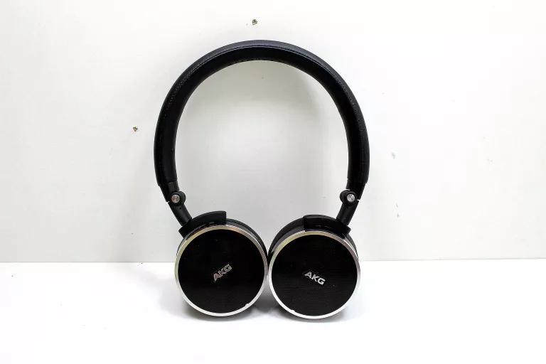 SŁUCHAWKI AKG N60 NC