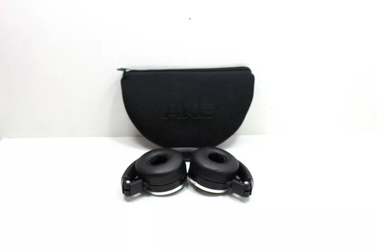 SŁUCHAWKI AKG N60 NC