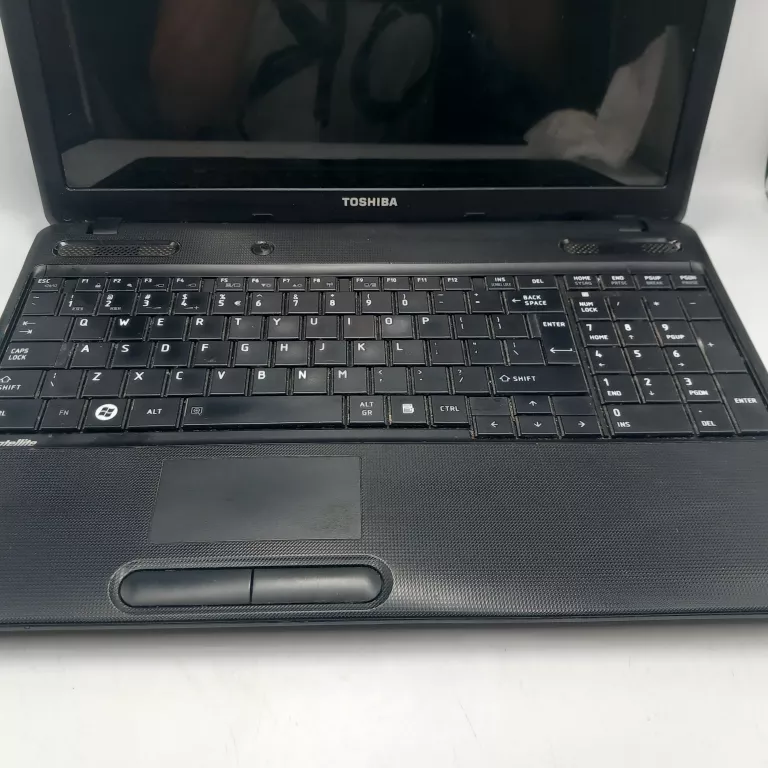 LAPTOP TOSHIBA SATELITE C660-1M4 2/1TB I3 WIN 7