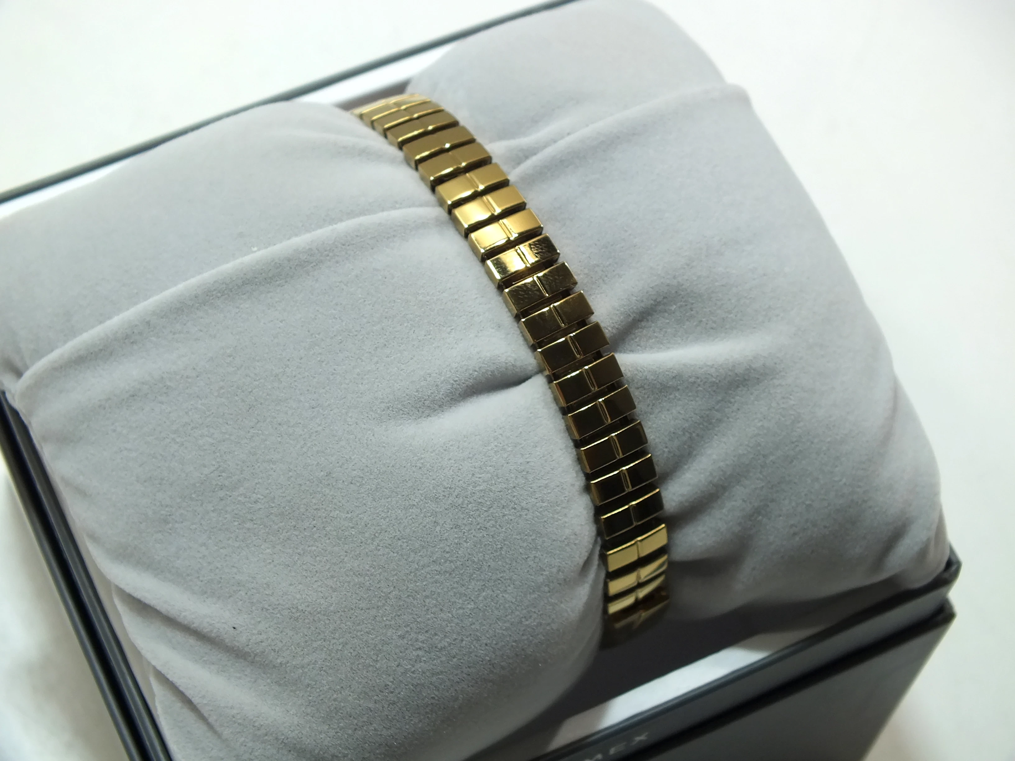 zegarek-damski-timex-main-street-tw2u12000-stan-powystawowy