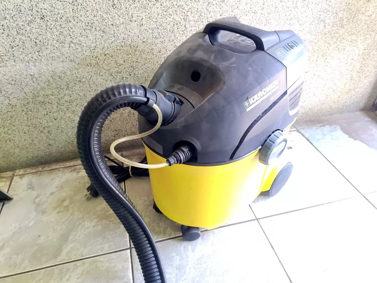 odkurzacz-pioracy-karcher-se-5100-1400w-at-opis-rodzaj-zbiornika-na-kurz-205446-2