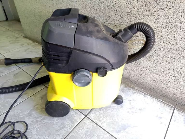 odkurzacz-pioracy-karcher-se-5100-1400w-at-opis-barlickiego-47-kutno