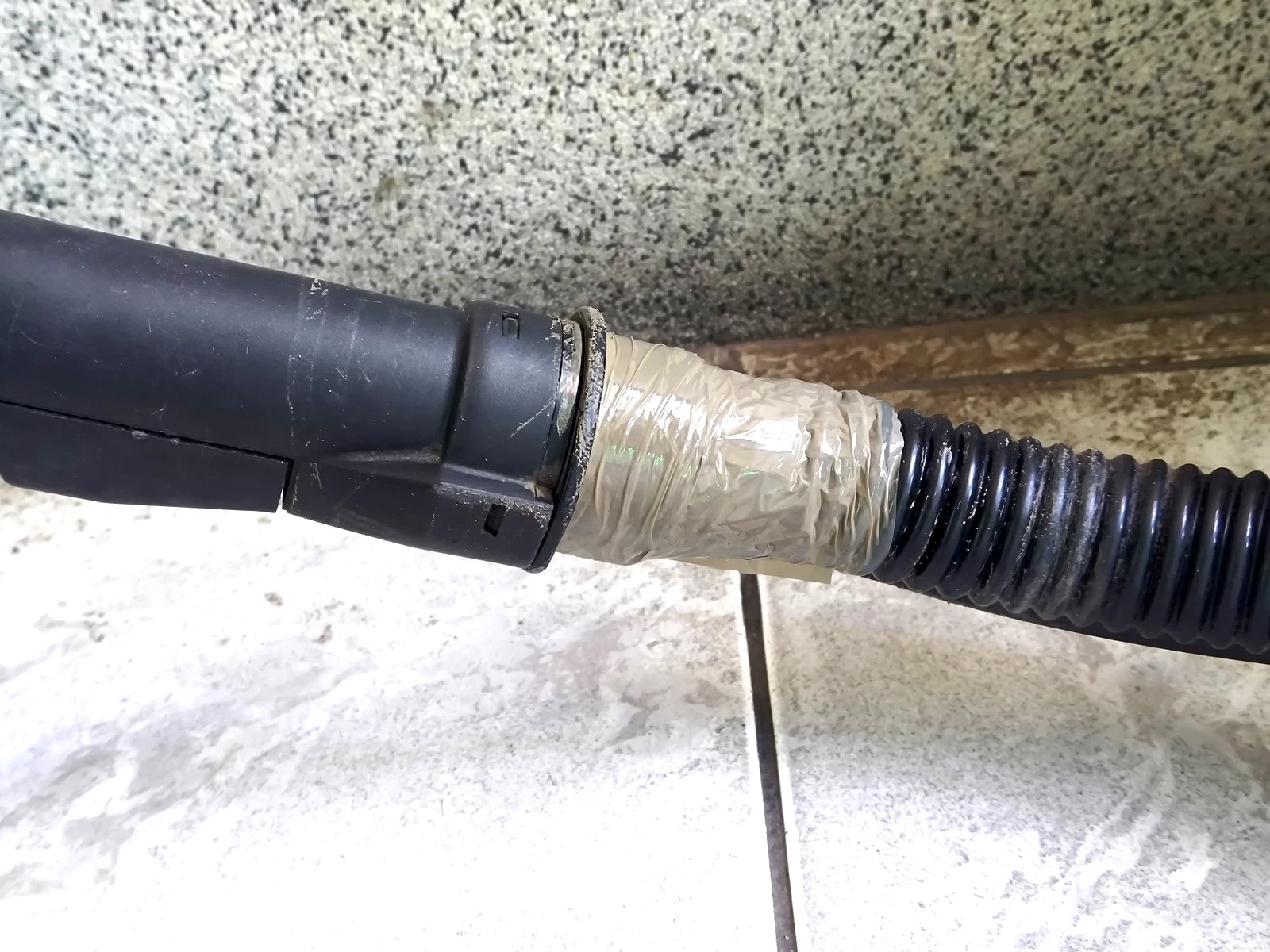 odkurzacz-pioracy-karcher-se-5100-1400w-at-opis-kod-producenta-1081-2310