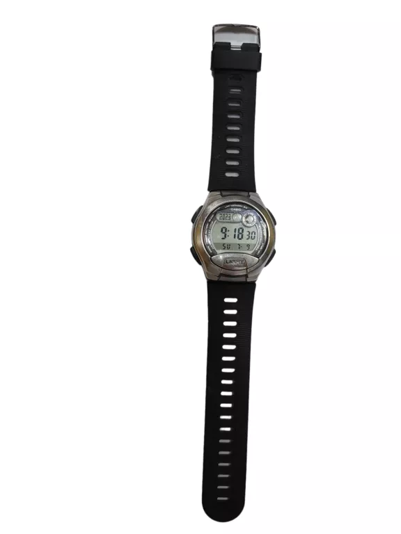 ZEGAREK CASIO W-752