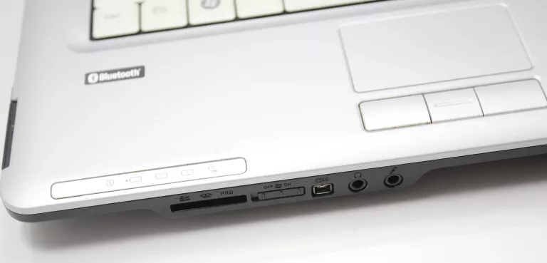 LAPTOP FUJITSU LIFEBOOK S710