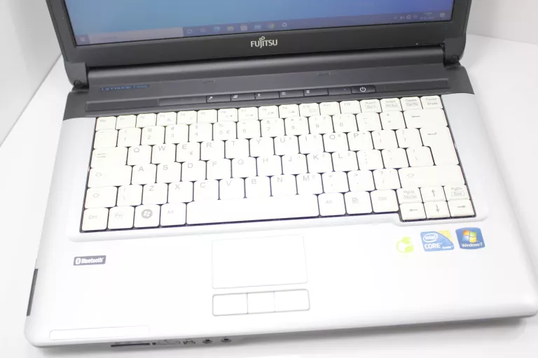 LAPTOP FUJITSU LIFEBOOK S710