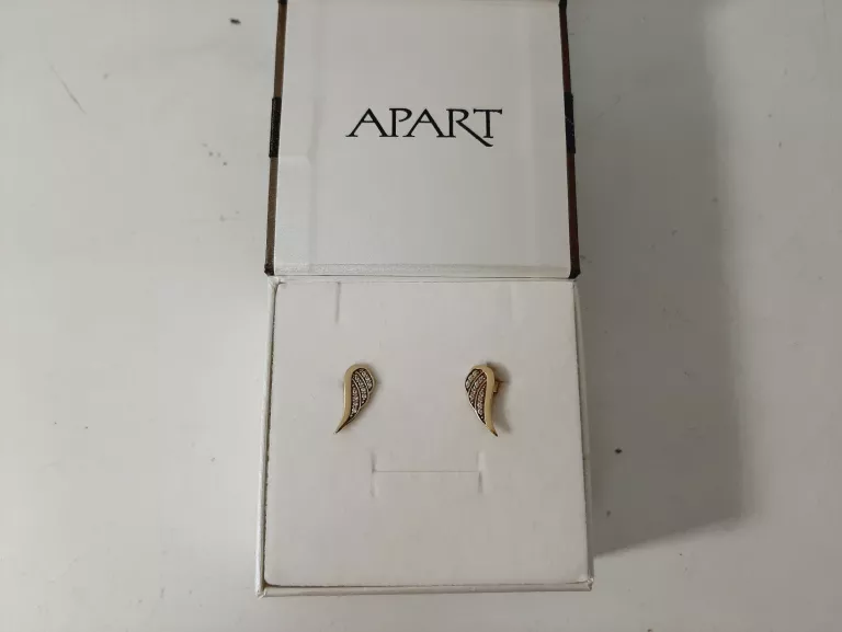 zlote-kolczyki-z-cyrkoniami-skrzydla-333-apart-kosciuszki-641-olsztyn