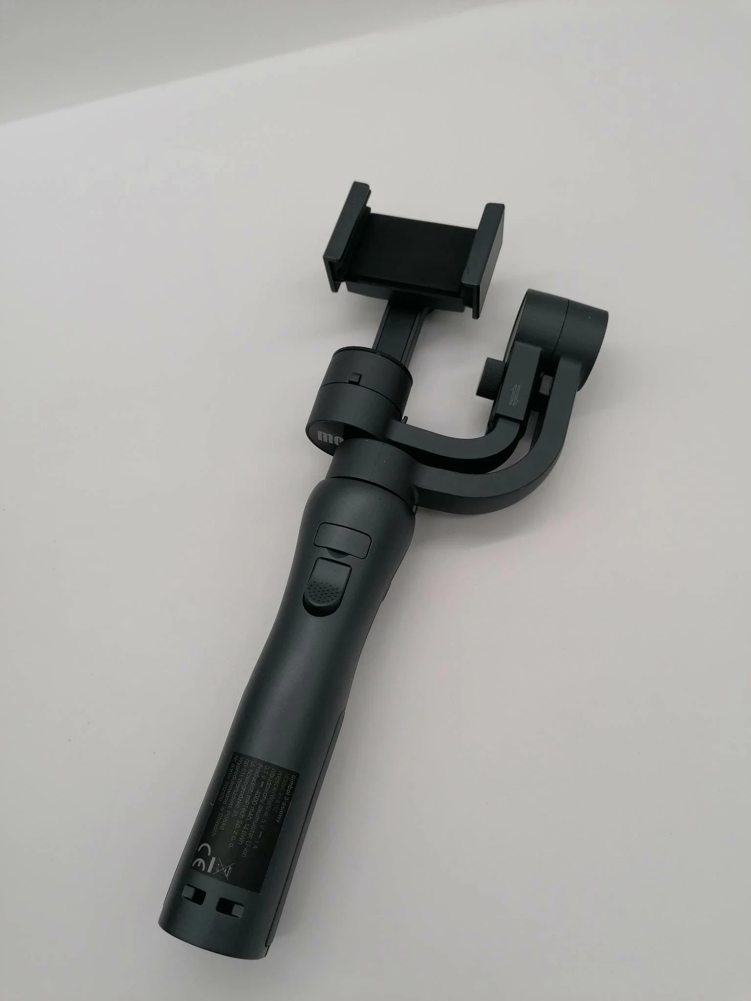 gimbal-3-osiowy-moevi-ei-6112-komplet-product-id-715039a3-0f17-446d-9a97-7f47b1f93044