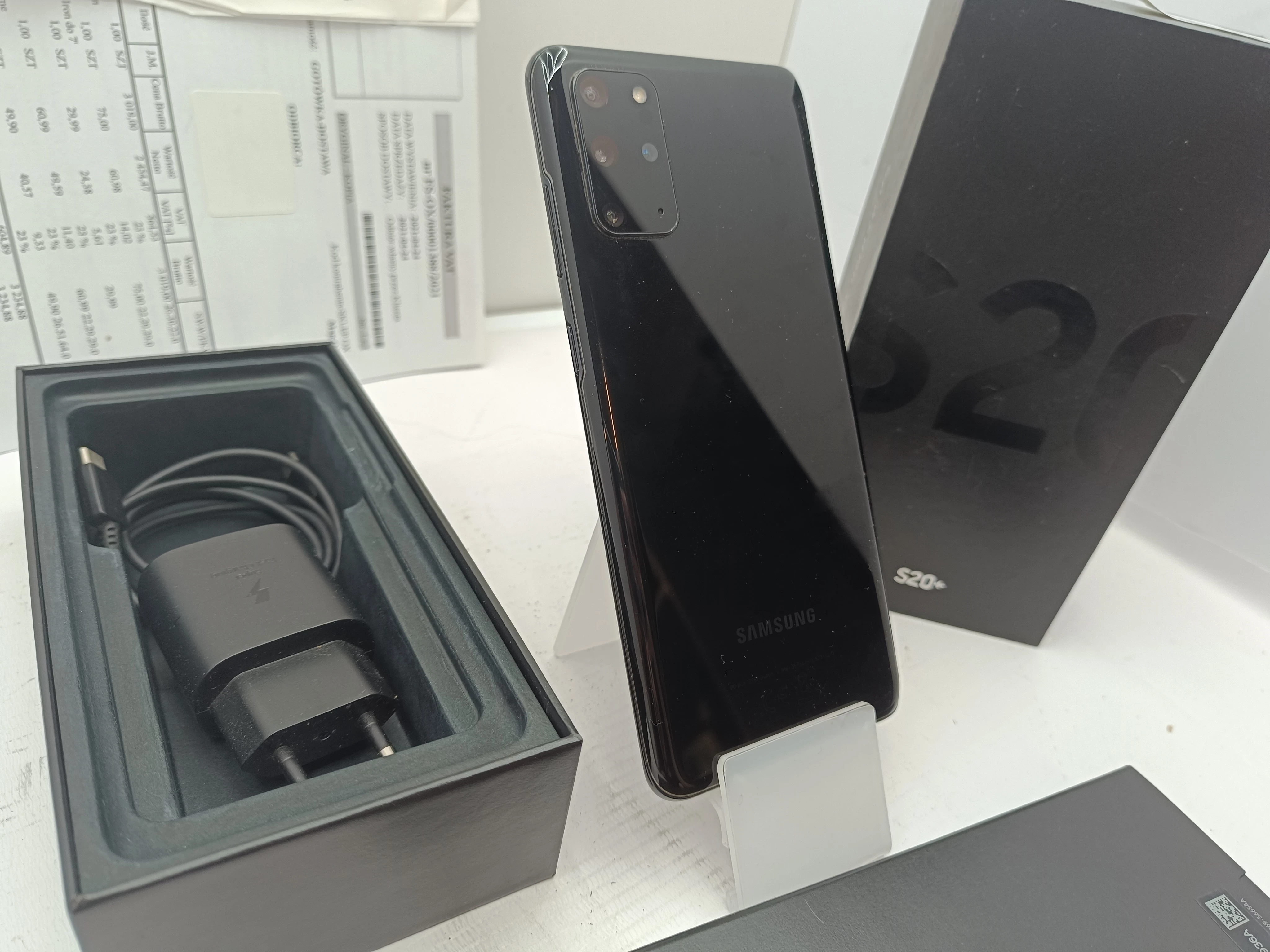 telefon-samsung-s20-komplet-fv-stan-uzywany