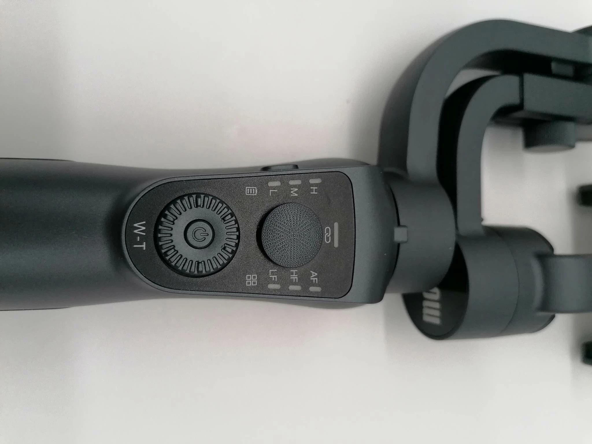 gimbal-3-osiowy-moevi-ei-6112-komplet-ean-gtin-5902983615316