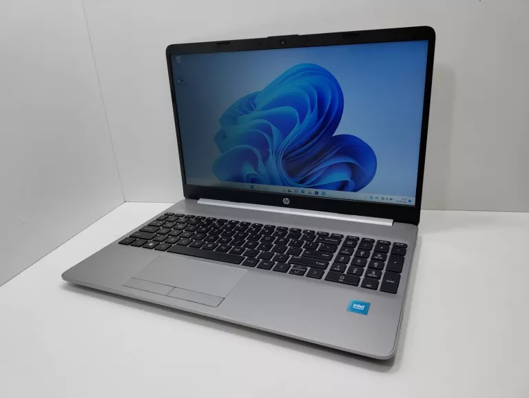LAPTOP HP RTL8822CE 8/256GB SSD CELERON WIN11 | Laptopy | Loombard.pl