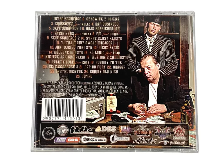 CD MASSEY - CZŁOWIEK Z BLIZNĄ