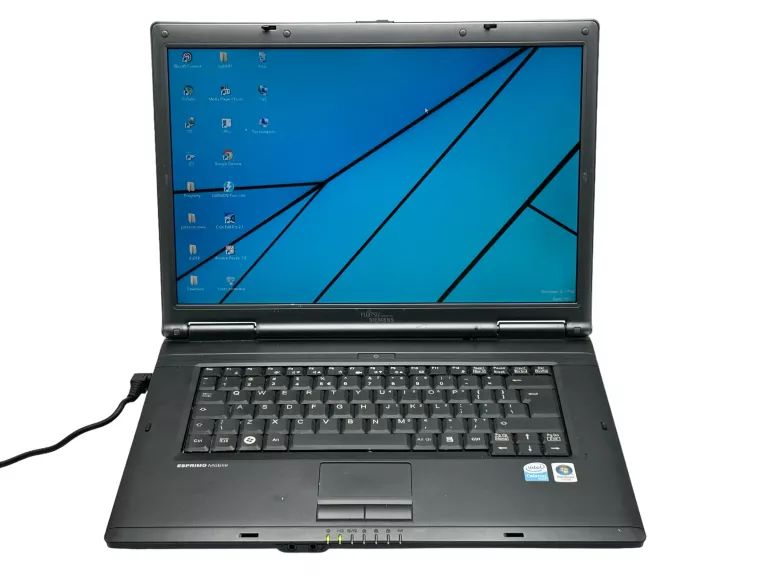 LAPTOP FUJITSU ESPRIMO V6535 4/120 GB SSD WIN 8