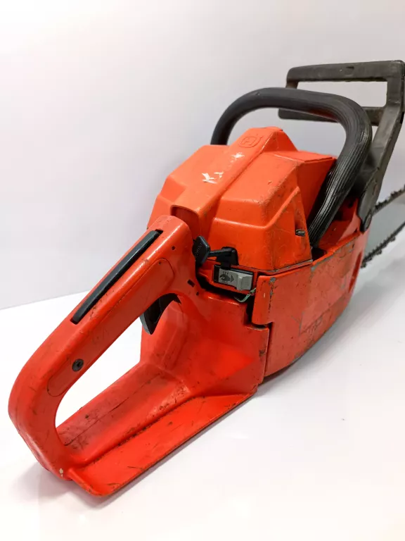 pila-spalinowa-husqvarna-42-stan-uzywany