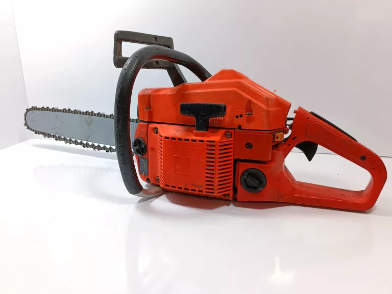 pila-spalinowa-husqvarna-42-marka-husqvarna