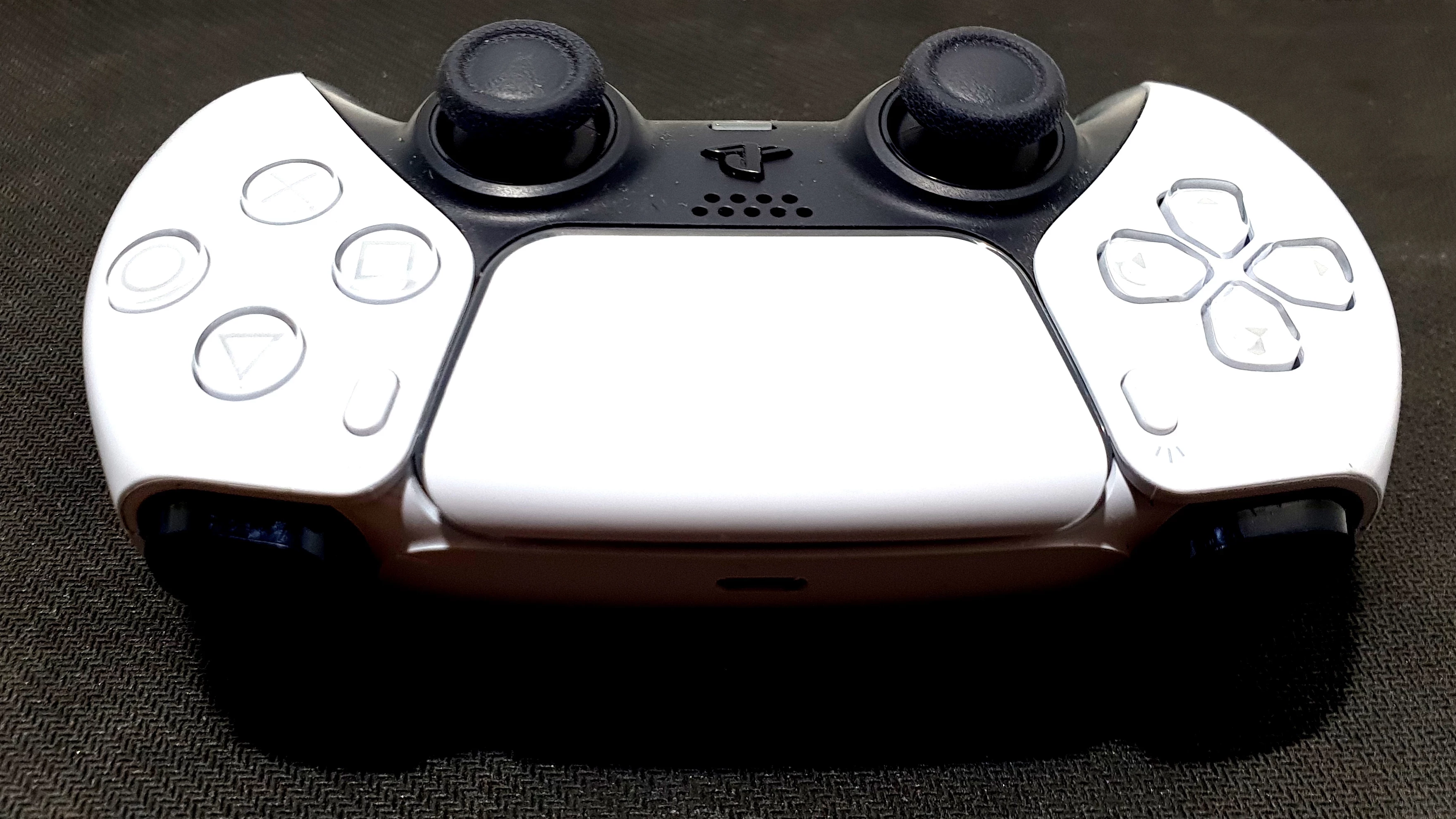 pad-ps5-oryginalny-stan-uzywany