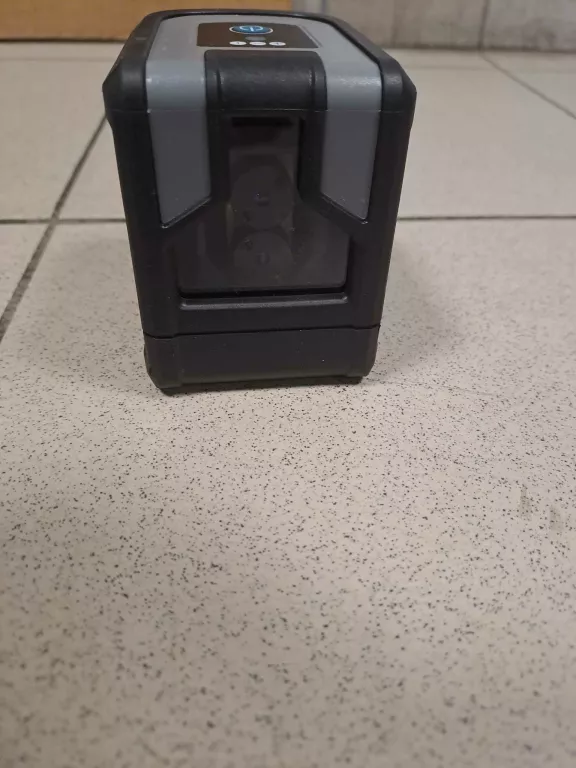 laser-krzyzowy-ferrex-kpl-maksymalny-zasieg-pracy-10