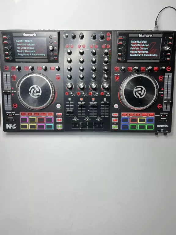 MIKSER NUMARK NV II SERATO