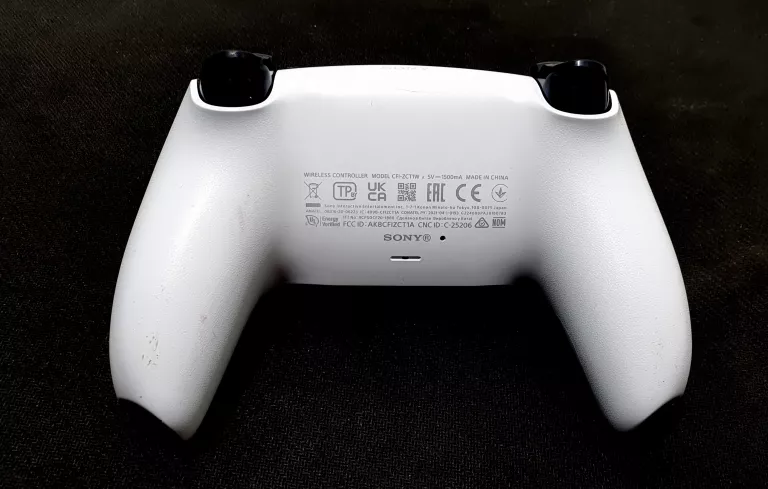 pad-ps5-oryginalny-marka-sony