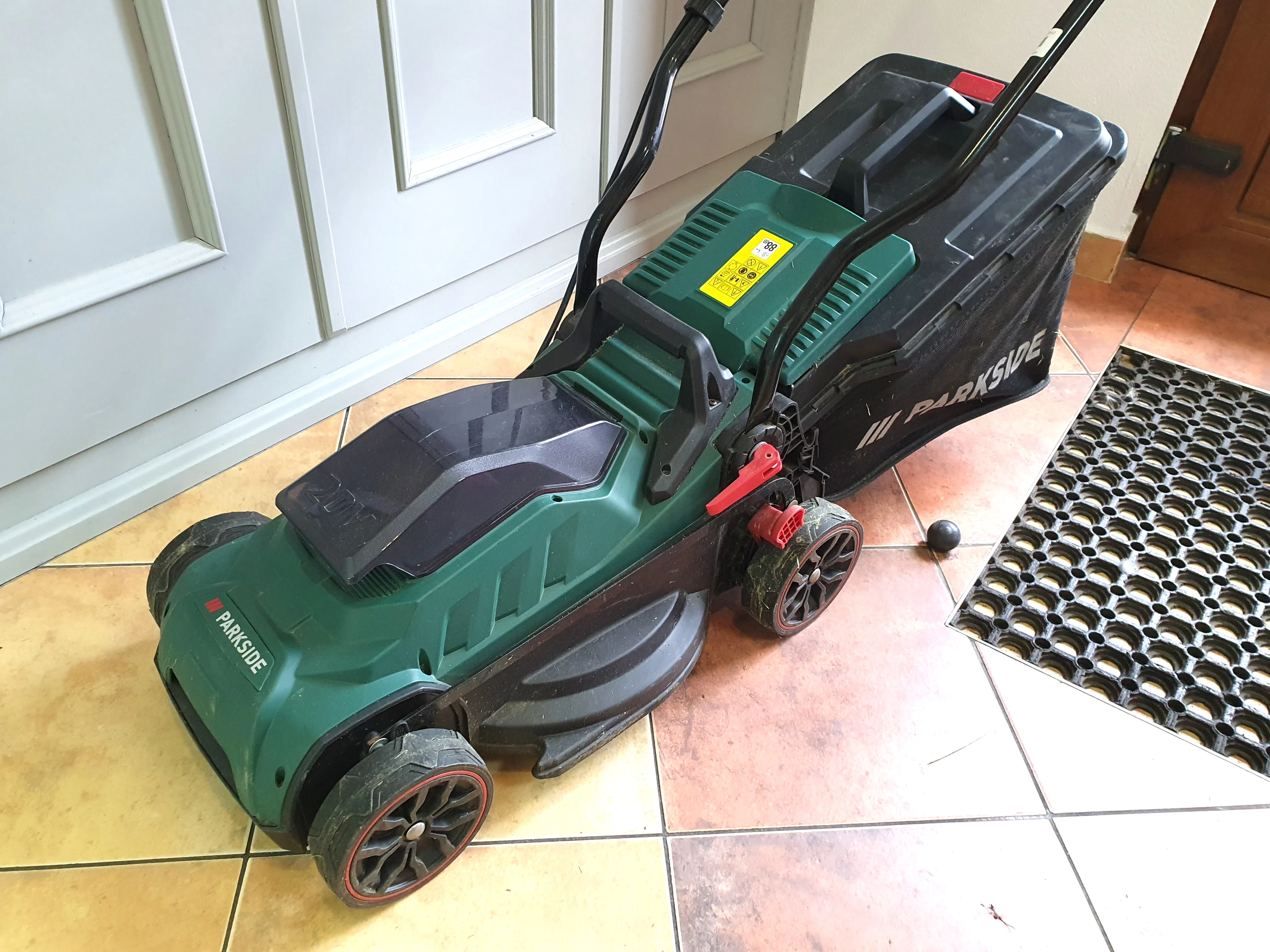 kosiarka-akumulatorowa-parkside-prma-20-li-a1-seria-parkside-prma-20-li-a1