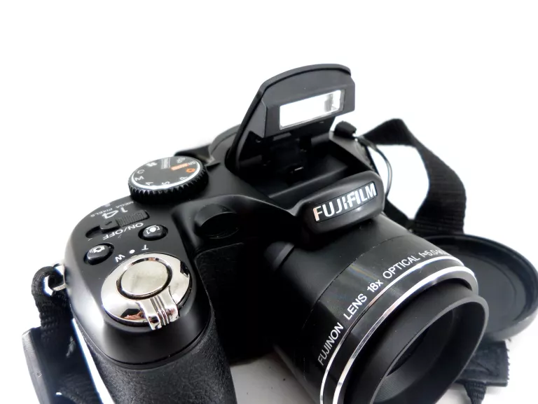 APARAT FUJIFILM FINEPIX S2995