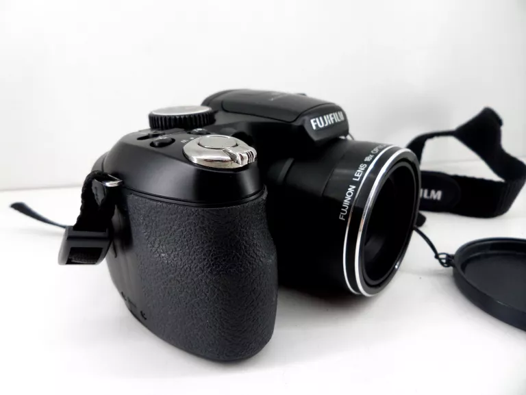 APARAT FUJIFILM FINEPIX S2995