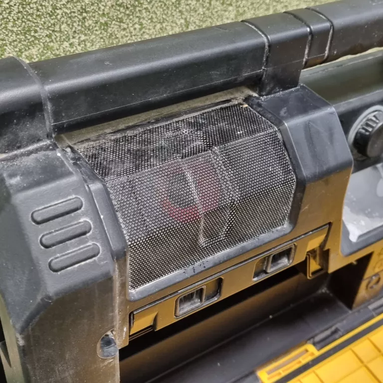 radio-budowlane-dewalt-dwst1-75659-qw-kod-producenta-dwst1-75659-qw