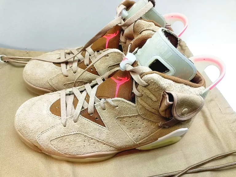 BUTY NIKE AIR JORDAN 6 RETRO TRAVIS SCOTT DH0690