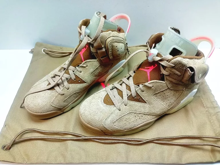 BUTY NIKE AIR JORDAN 6 RETRO TRAVIS SCOTT DH0690