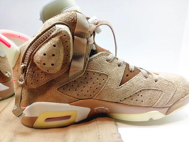 BUTY NIKE AIR JORDAN 6 RETRO TRAVIS SCOTT DH0690