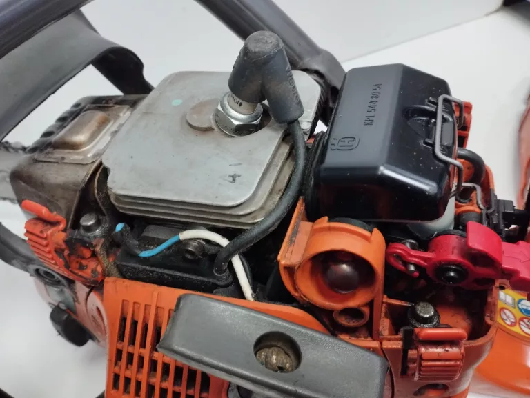 PIŁA SPALINOWA HUSQVARNA 440 *OKAZJA*