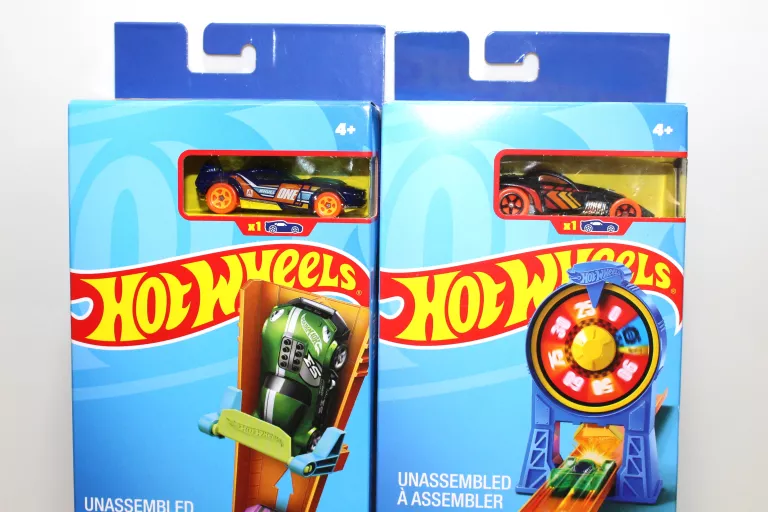HOT WHEELS ZAKRĘCONA WYRZUTNIA + 1 AUTKO