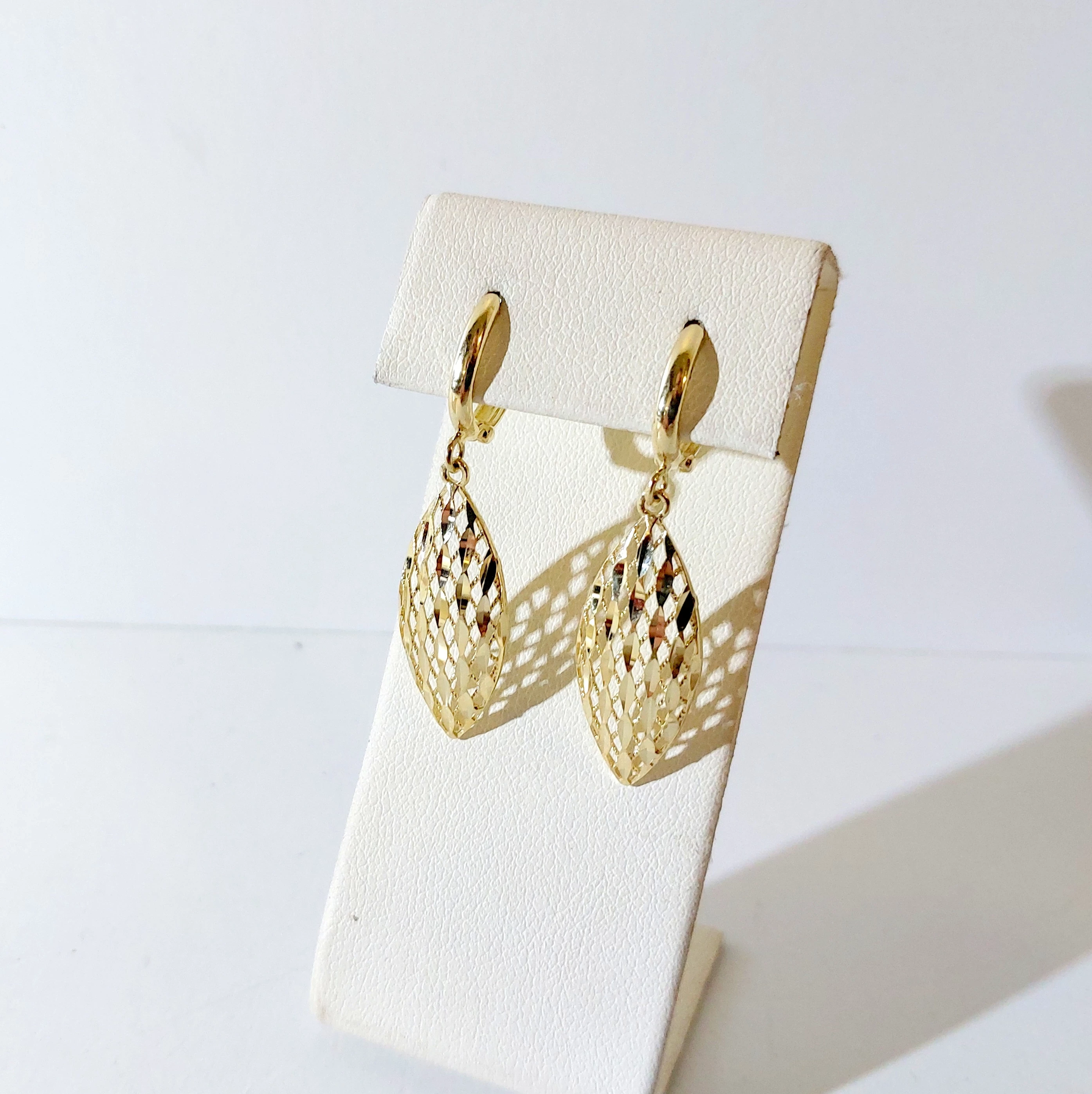 zlote-kolczyki-585-222g-stan-powystawowy