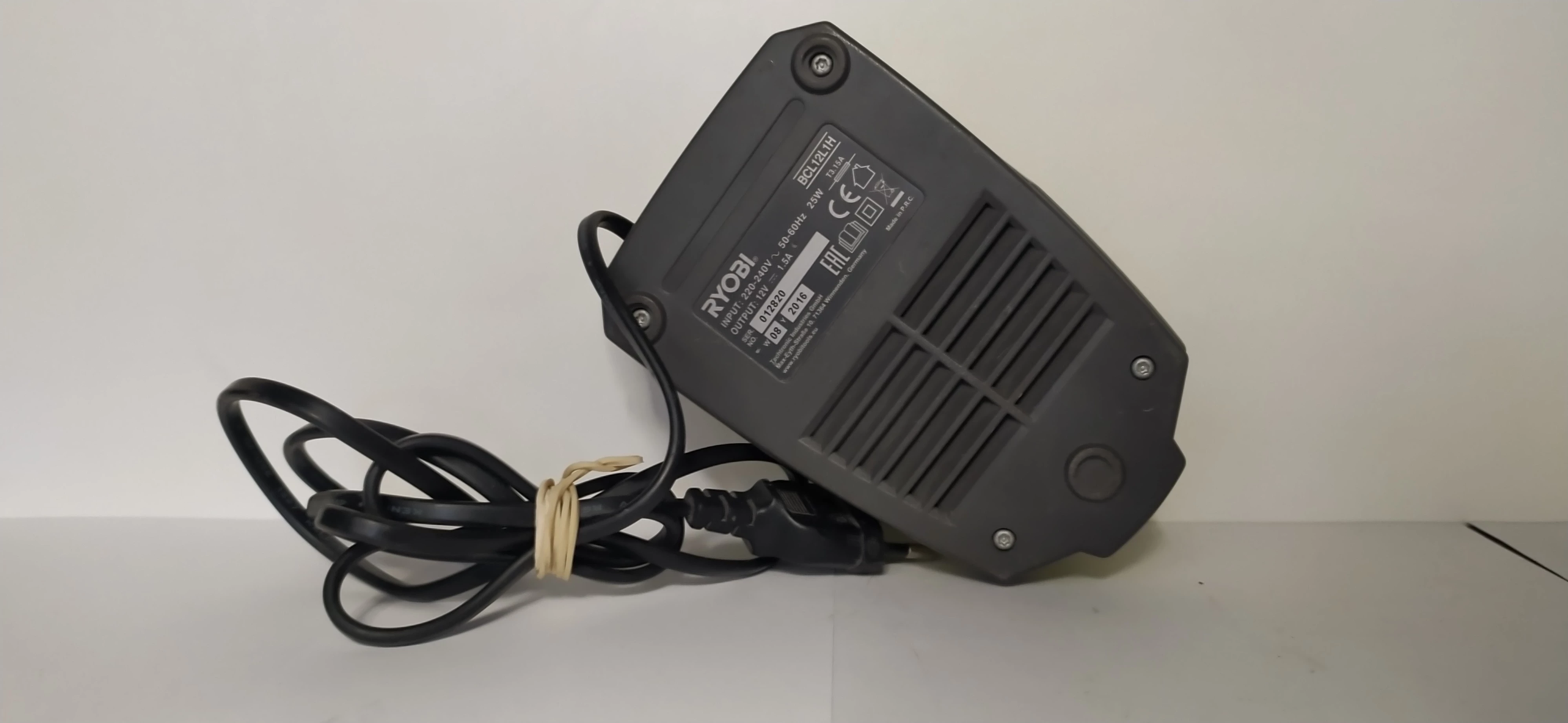 ladowarka-ryobi-bcl12l1h-ean-gtin-4892210150103