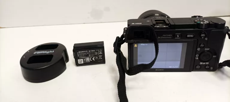 APARAT SONY ALPHA A6000 OBIEKTYW SONY SELP 1650