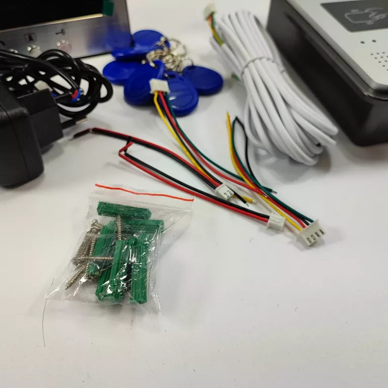 wideodomofon-wideo-domofon-7-cali-komplet-kod-producenta-8440720230325