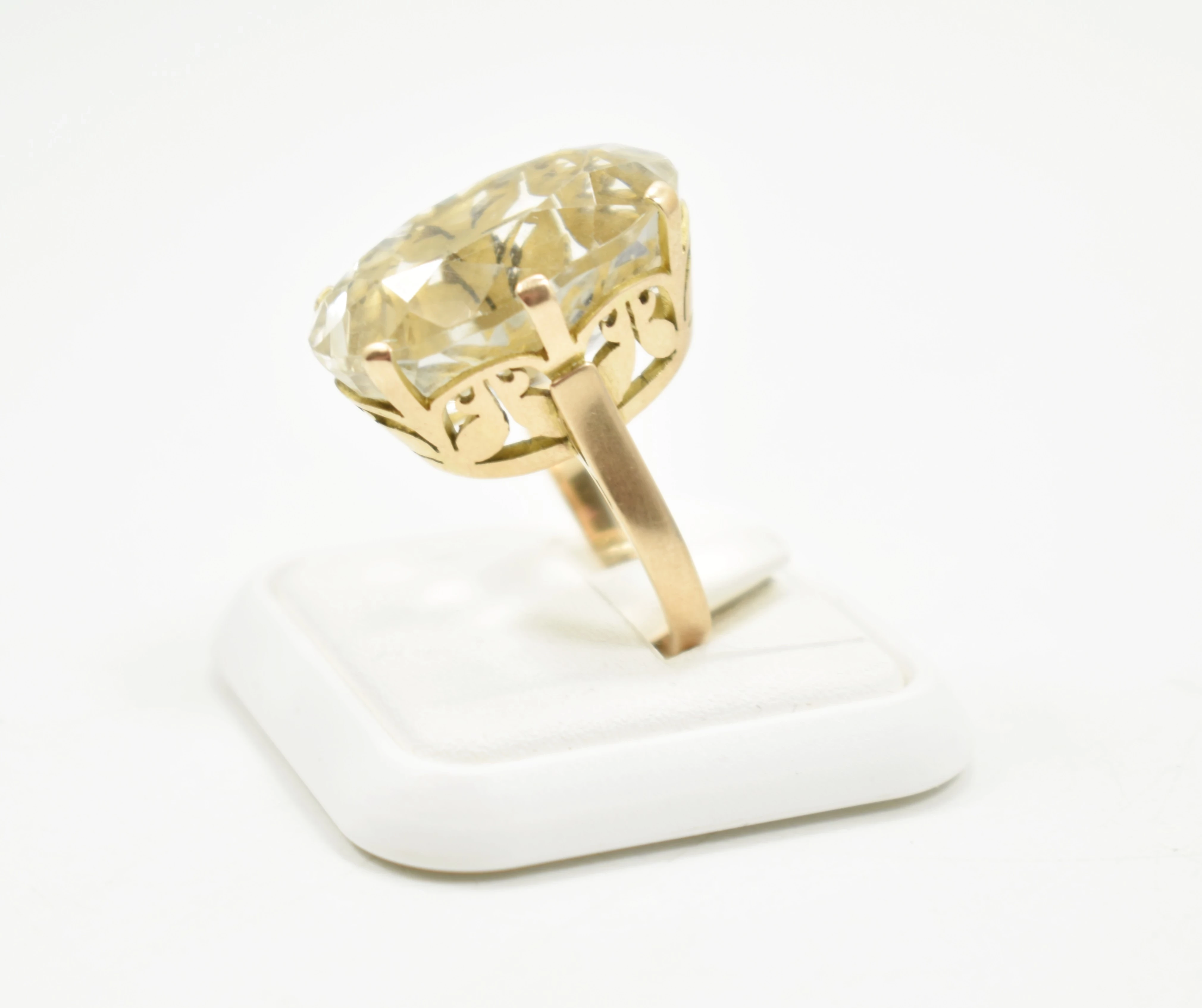 zloty-pierscionek-z-kamieniem-585-127g-r16-material-zloto