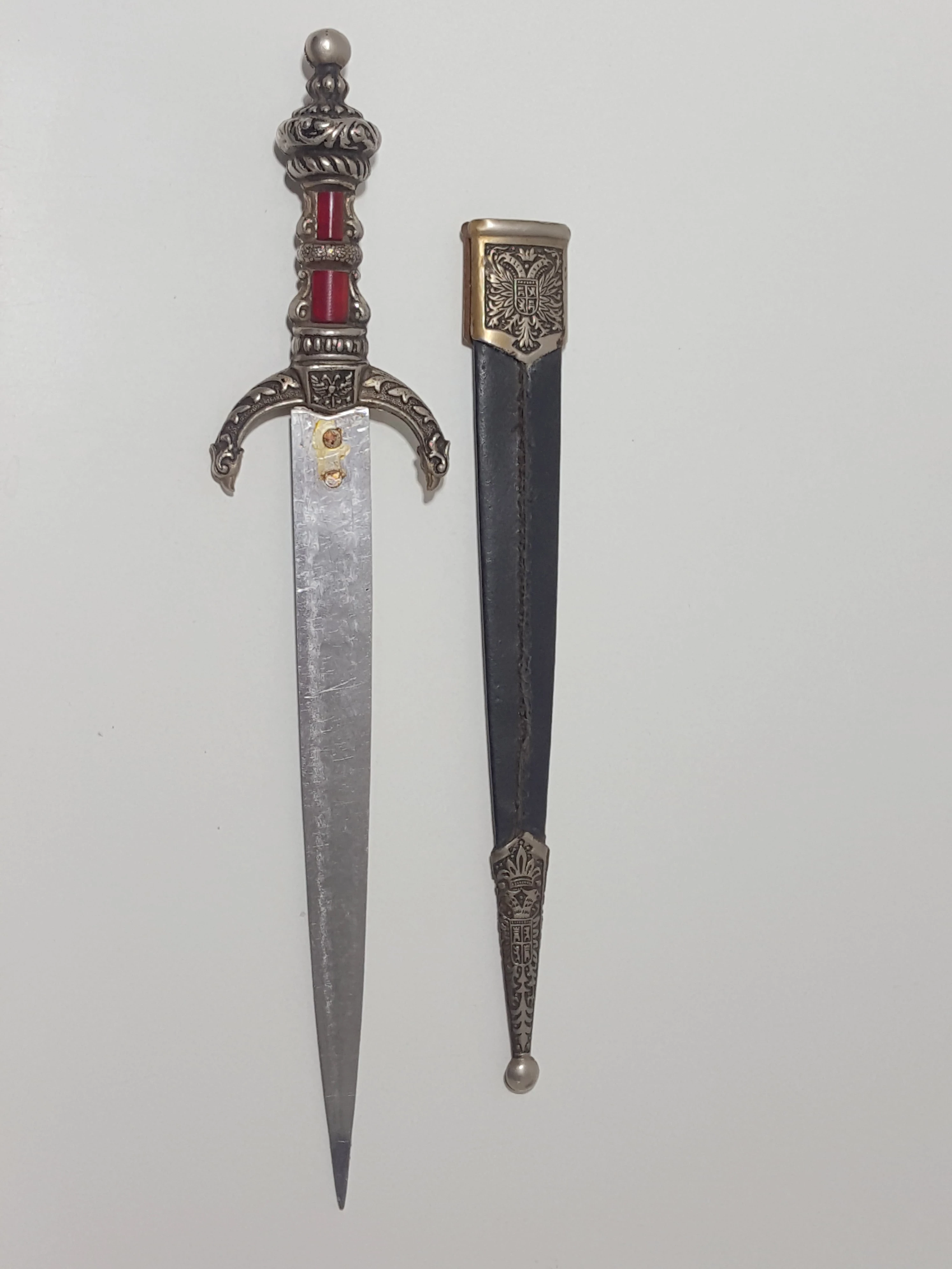 noz-do-papieru-ozdobny-marka-bez-marki