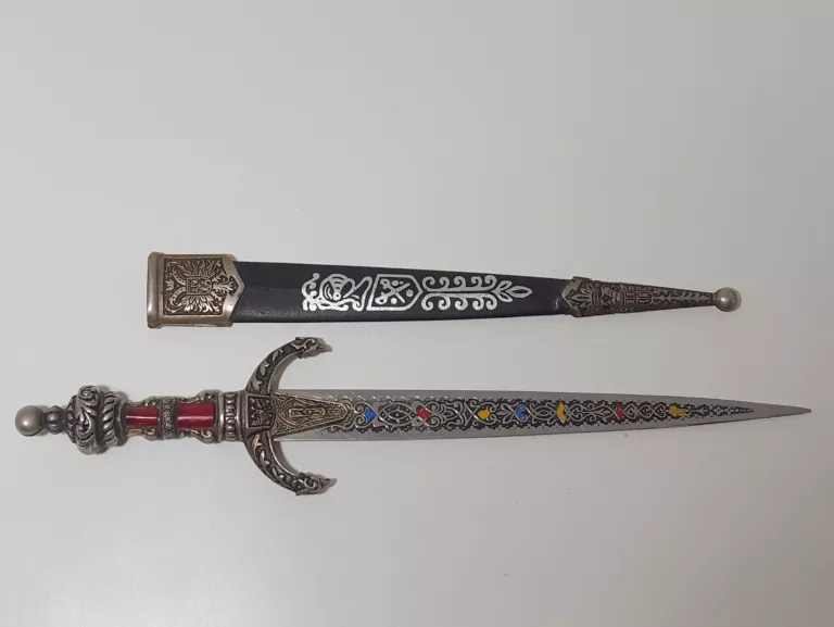 noz-do-papieru-ozdobny-stan-uzywany