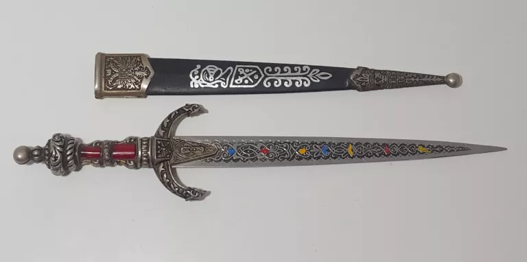 noz-do-papieru-ozdobny-szerokosc-ostrza-1