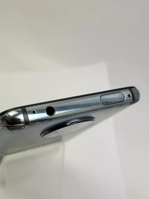 TELEFON XIAOMI POCO F2 PRO 6/128 GB OPIS