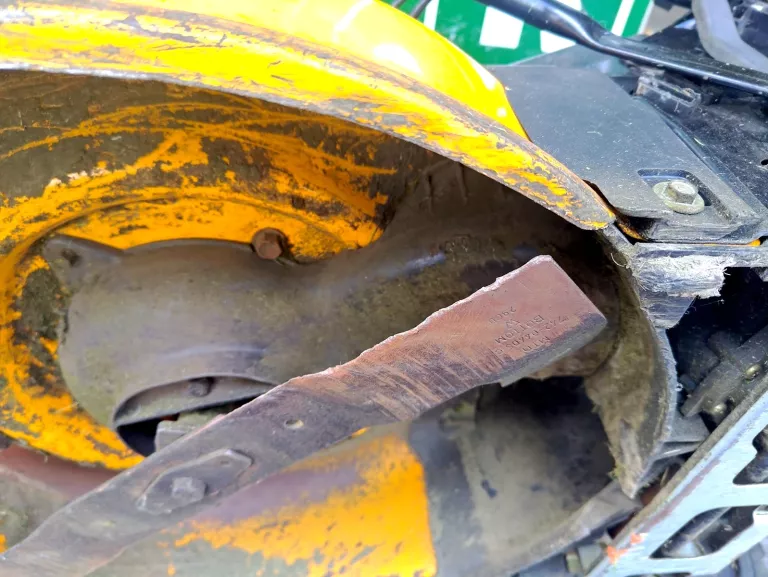 KOSIARKA SPALINOWA Z NAPĘDEM CUB CADET LM1 AR46