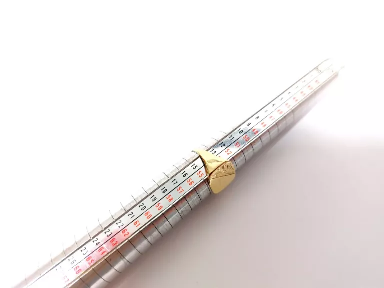 zloty-sygnet-9ct-pr375-154g-r14-cechy-brak