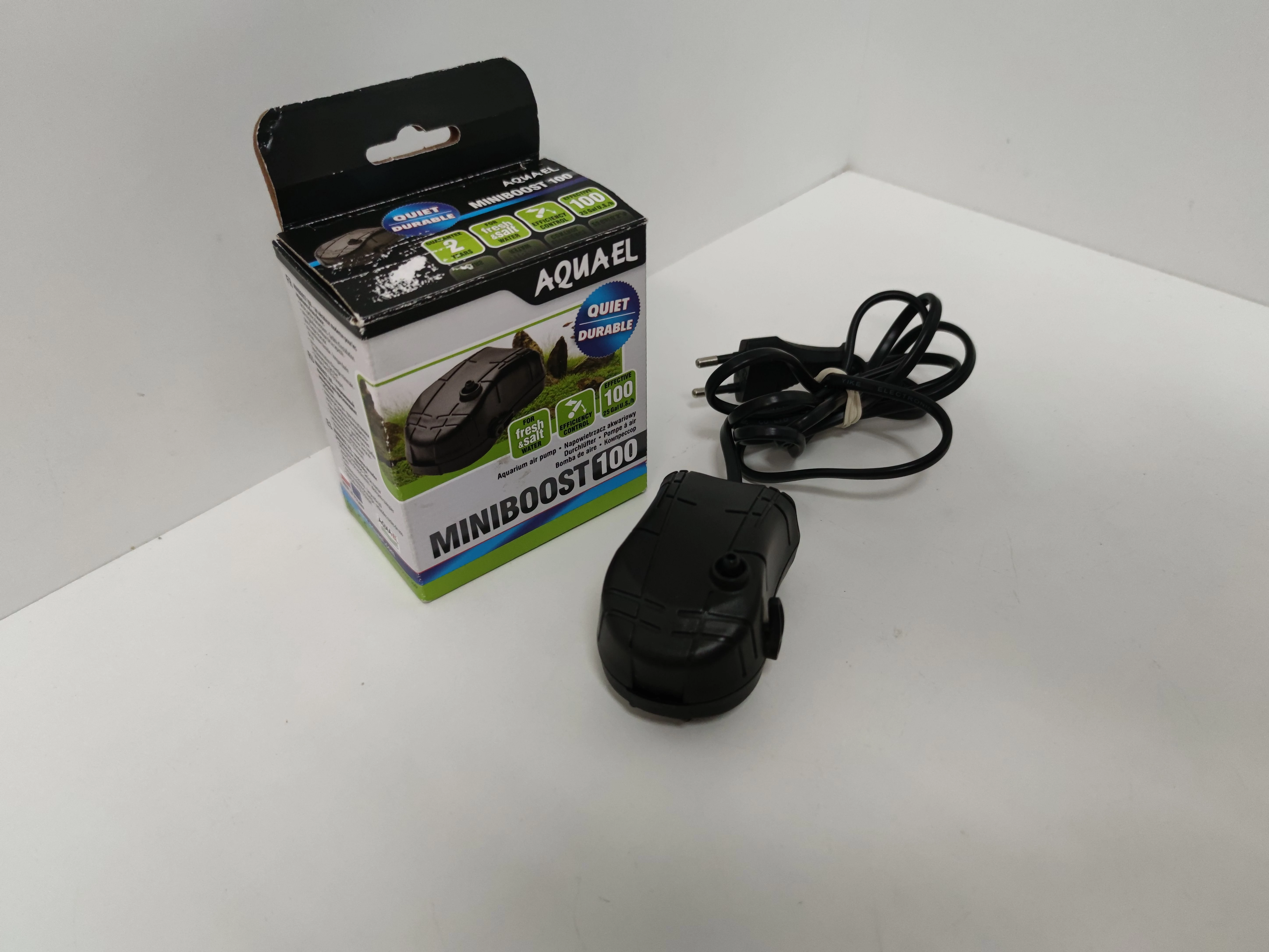 miniaturowy-napowietrzacz-aquael-miniboost-100-stan-uzywany